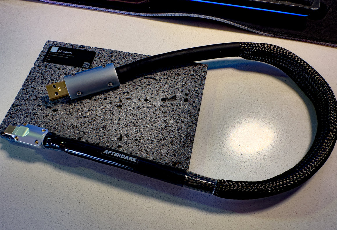 AfterDark. Project ClayX Black Lake Extreme Carbon Fiber Woven USB Cable