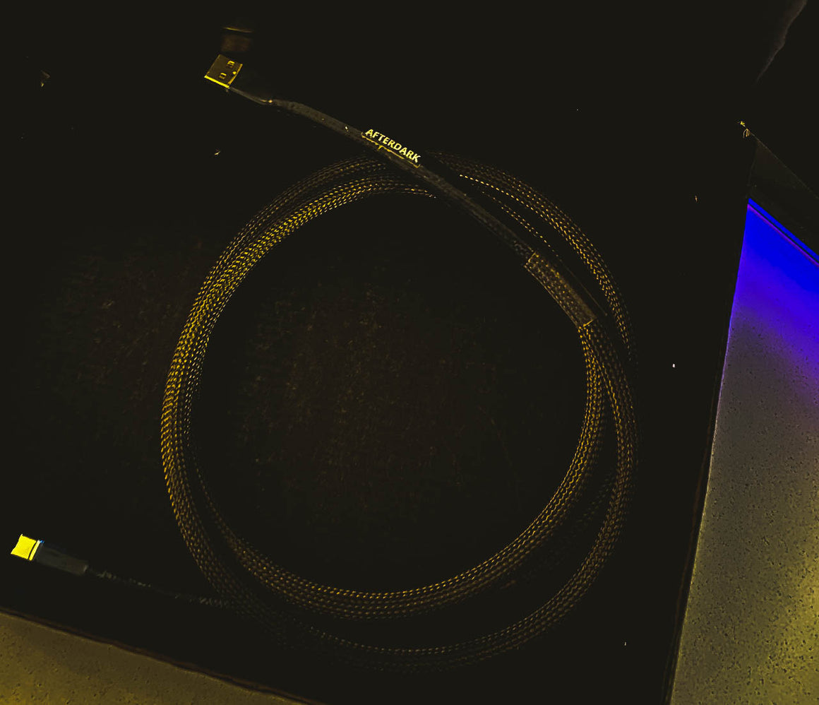 AfterDark. Project ClayX Black Lake Extreme Carbon Fiber Woven USB Cable