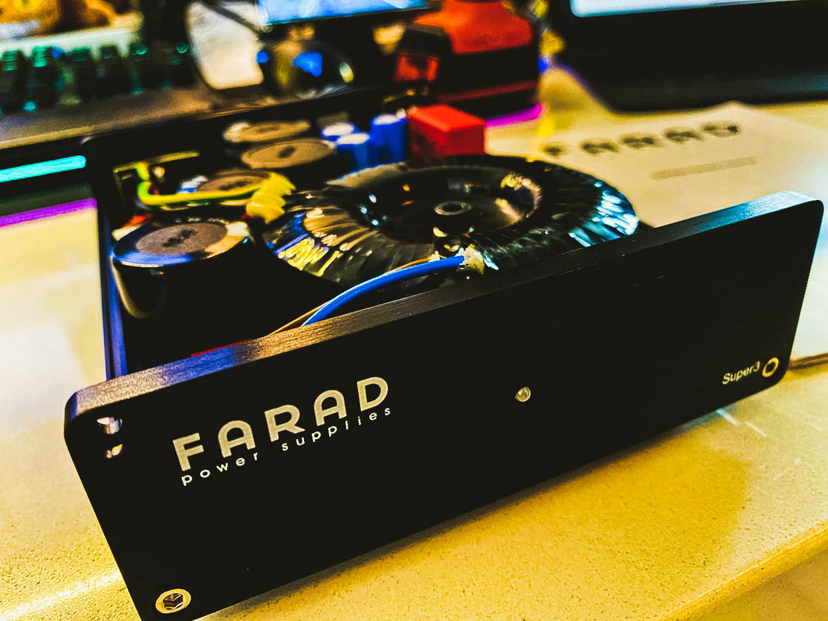 Farad Super3 Power Supply